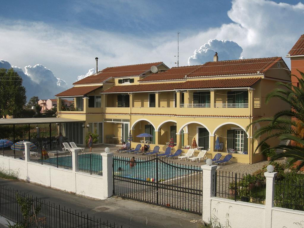 Katerina Pool Apartments Acharavi  Exterior foto