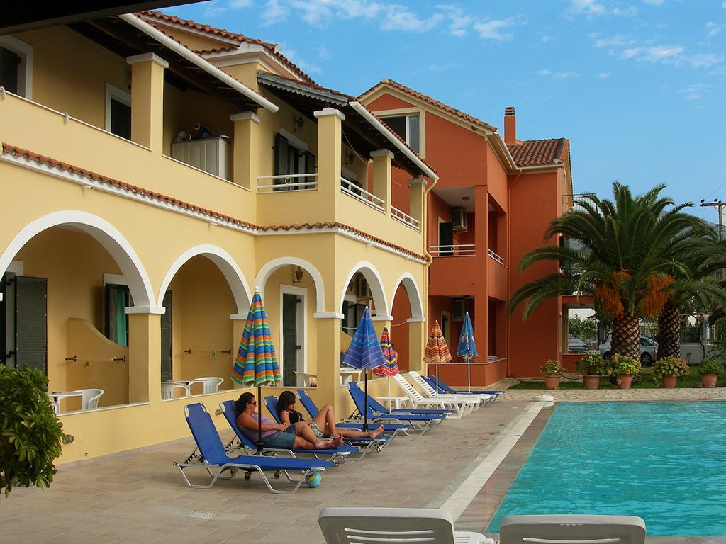 Katerina Pool Apartments Acharavi  Exterior foto
